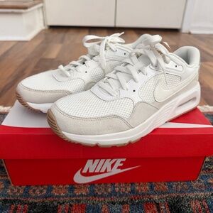 Women’s Nike Sc AirMax Sneakers